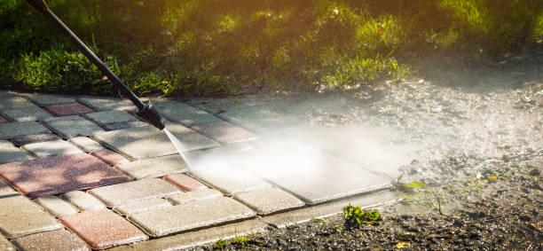 Best Sidewalk and Walkway Cleaning  in Old Bethpage, NY